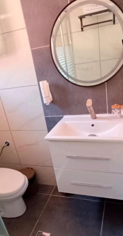 A & K Vacation House Város Екстериор снимка